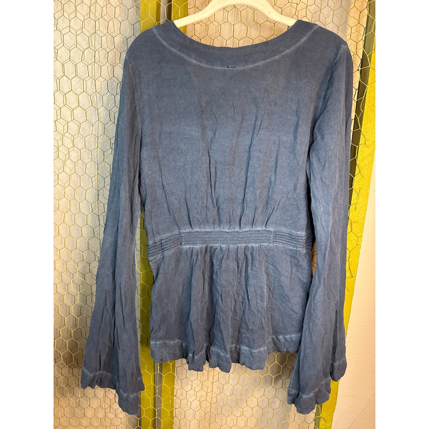 Free People Hippie Boho 70s Vibes Trumpet Sleeve Fairy Free Spirit Blouse Sexy
