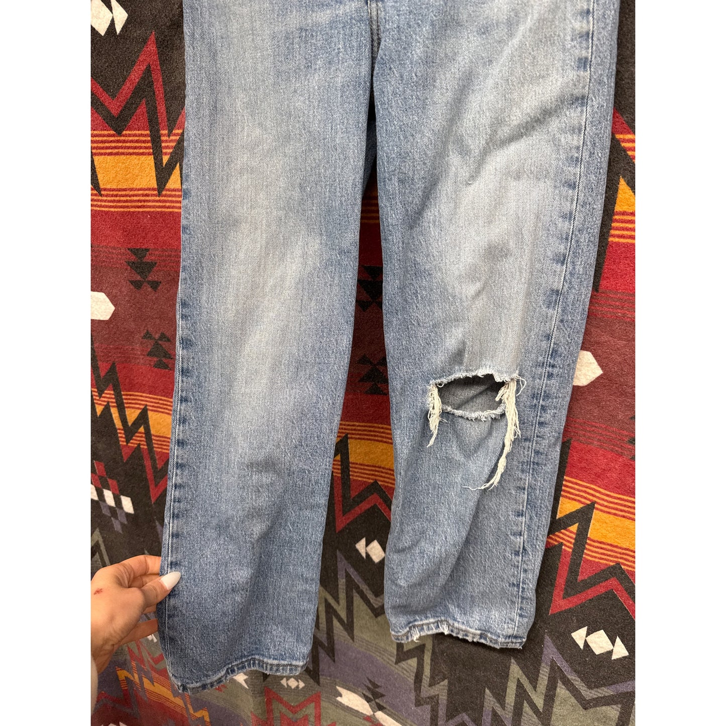 Levi's Premium Women's Distressed Denim Ribcage Straight Jeans 25 Buttonfly