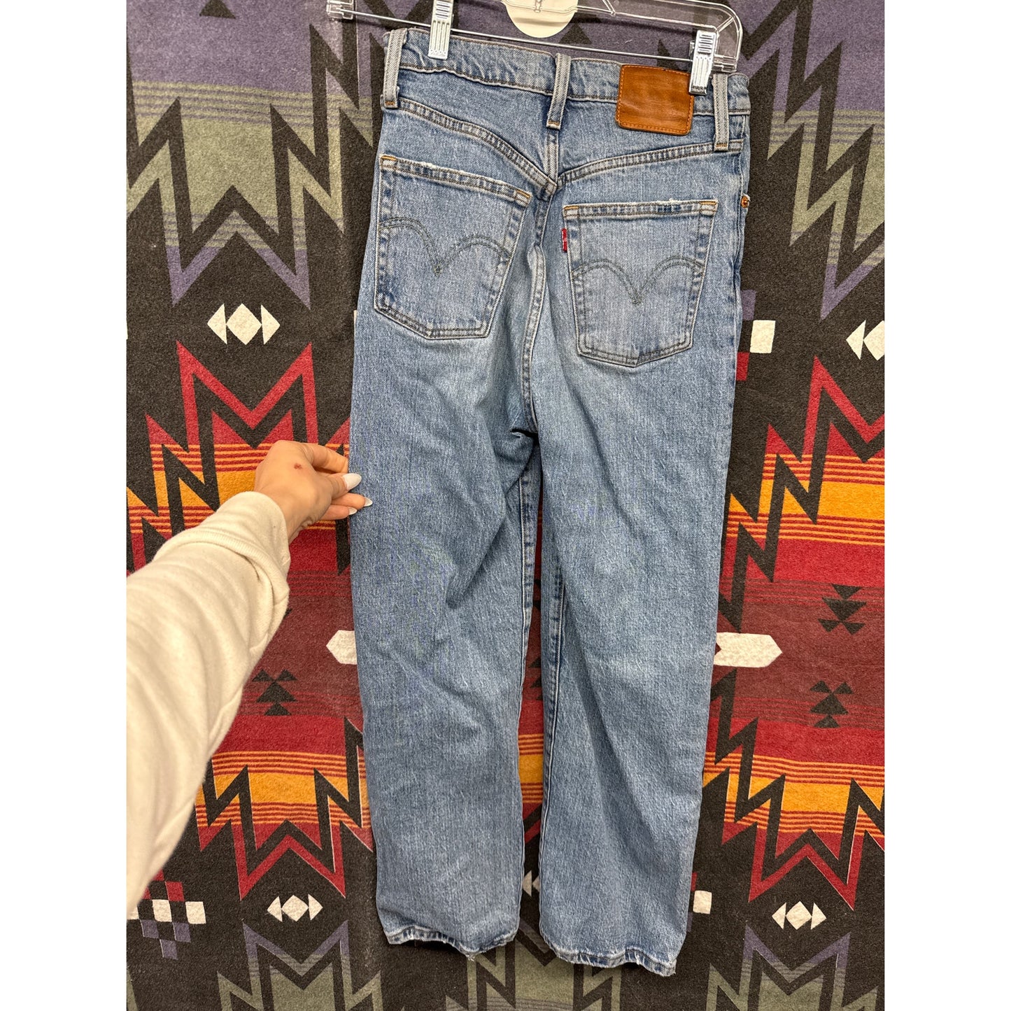Levi's Premium Women's Distressed Denim Ribcage Straight Jeans 25 Buttonfly