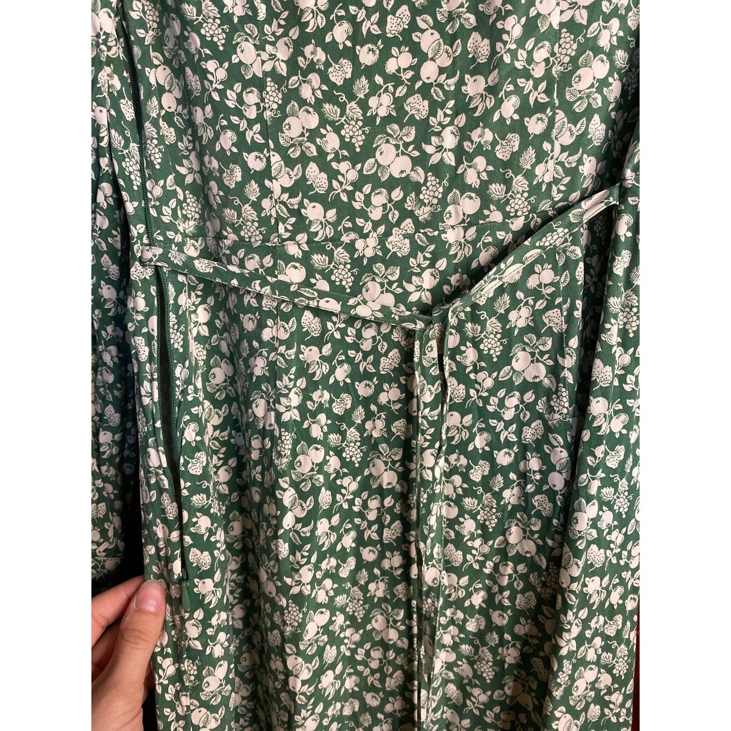 Paris Atelier & Other Stories Women's NWOT Green Fruit Novelty Print Dress 4