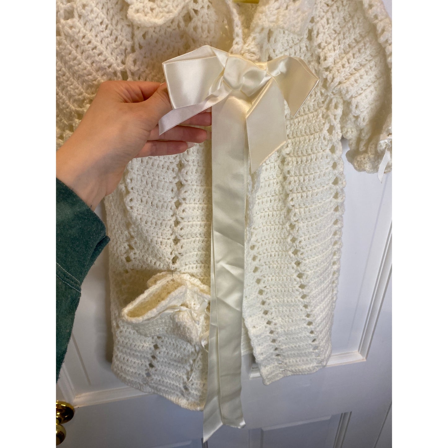 Homemade Vintage White Knit Crotchet Communion Dress Bow Booties