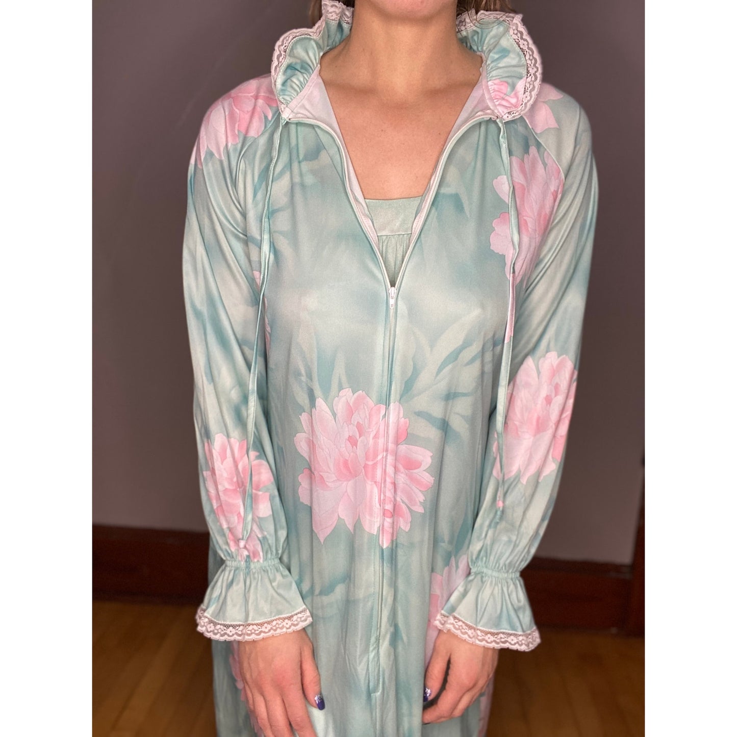 VINTAGE Mint Floral 2 Piece Nightgown Housecoat 70s Medium