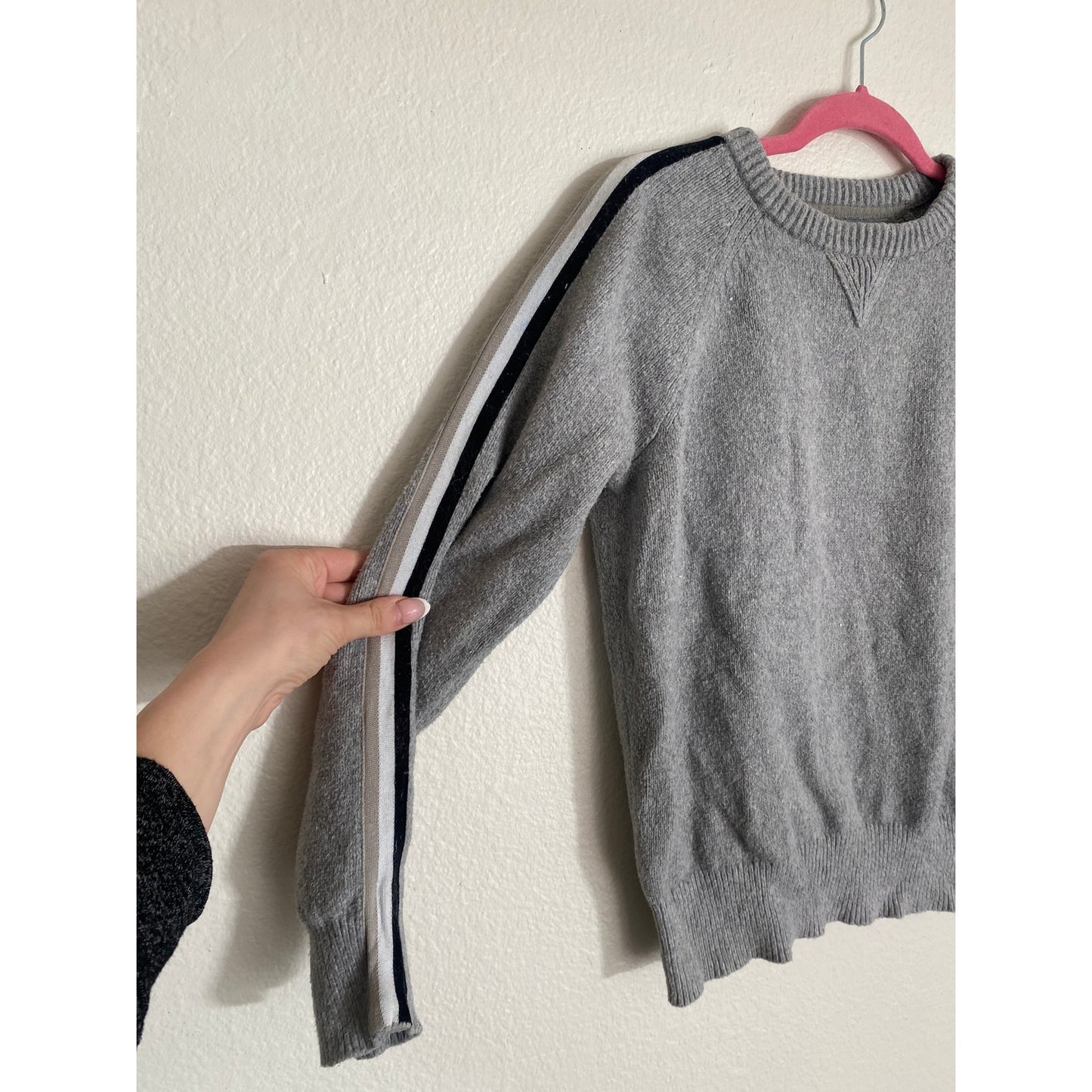 Brochu Walker Women's Wool Blend Sweater Size S Gray Stripe Sleeves Quiet Luxury