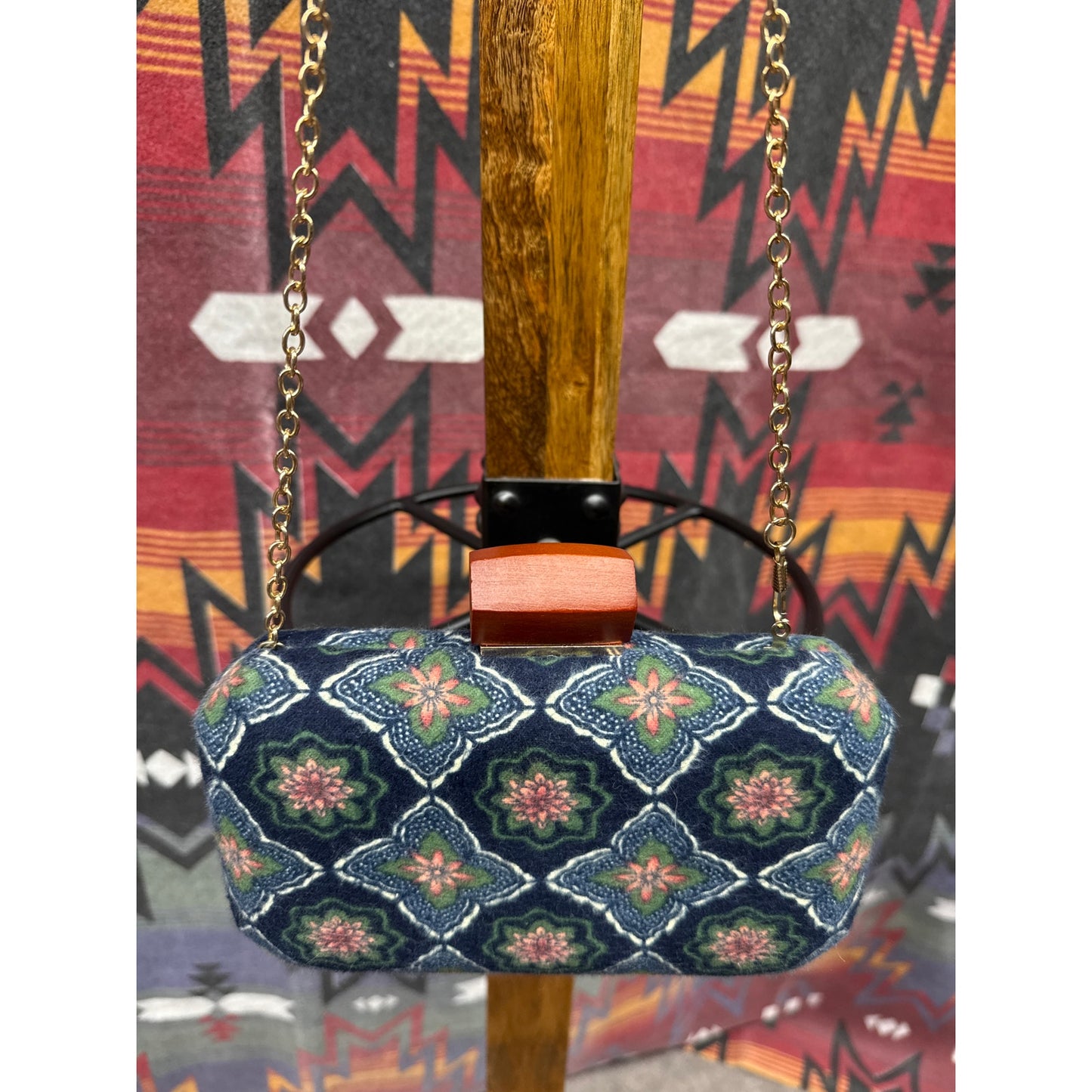 Retro Round Square Mini Clasp Purse Crossbody Chain Lilypad Patchwork Art Quirky
