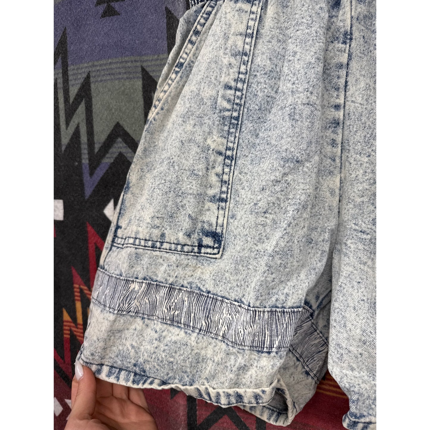 Vintage 80s 90s Unisex Denim Mom Shorts Skater Grunge Stripe Distressed Stretchy