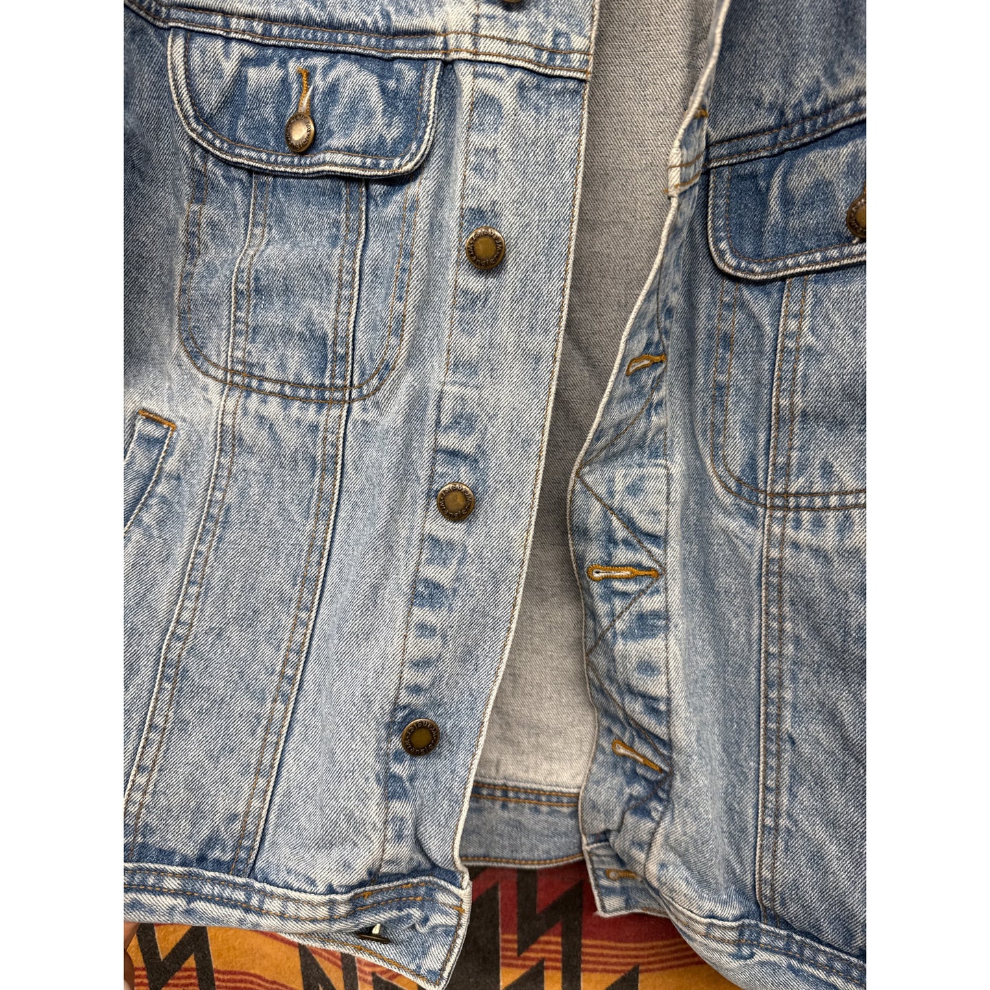 Vintage Wrangler Unisex Rugged Wear Denim Large Jacket Western Country Rodeo