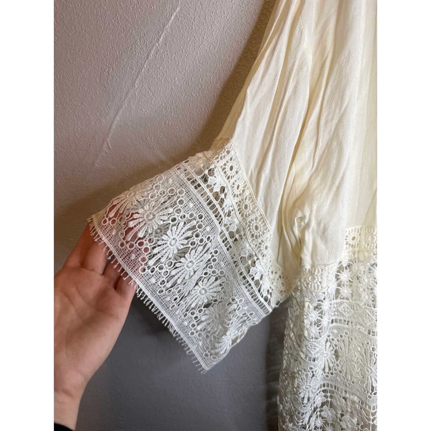Crotchet Cream Fringe Sheer Robe XL Duster Kimono Boho Earthy Hippie Festival