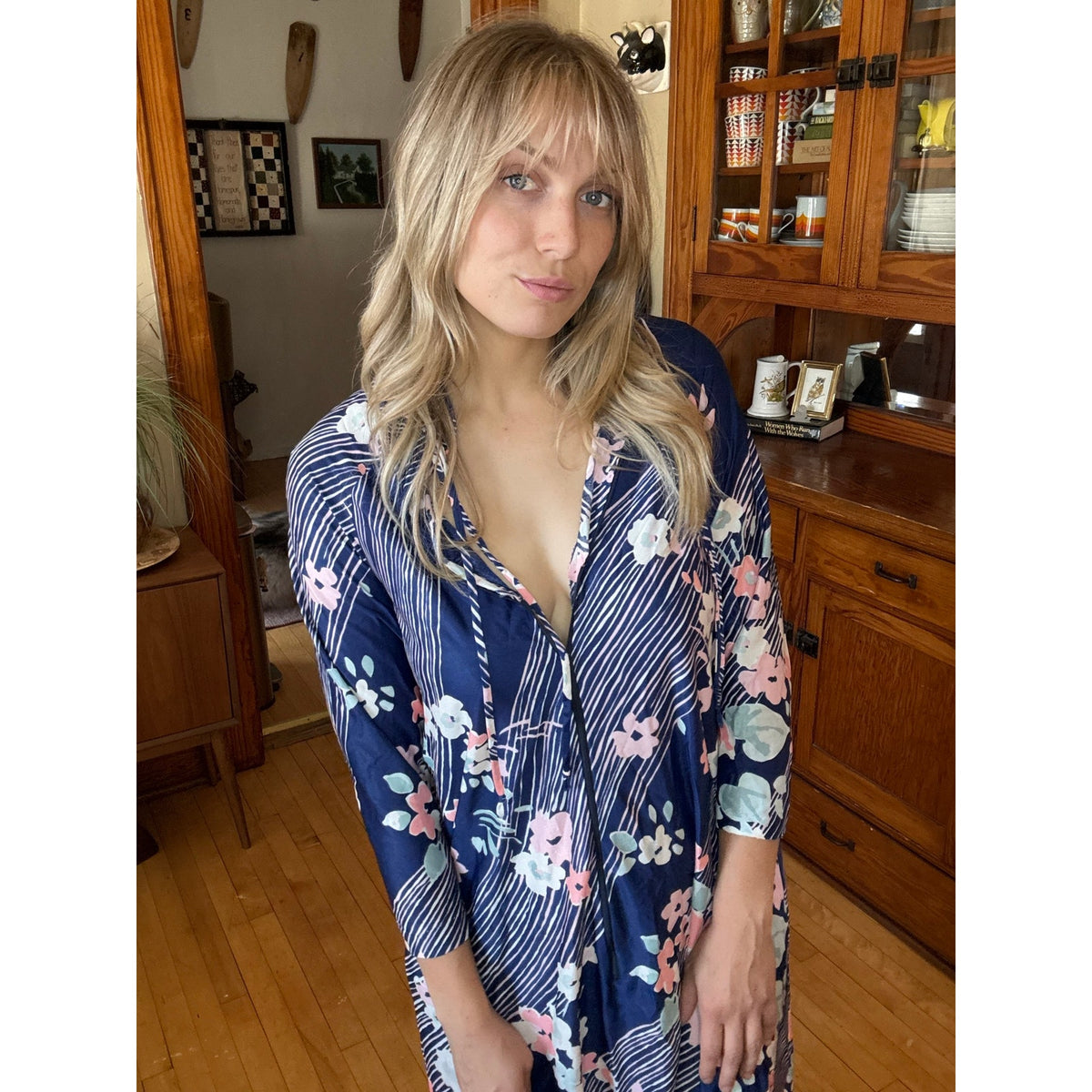 Vintage 60s 70s House Coat Robe Blue Floral Large Retro Boho Cher Dolly Parton
