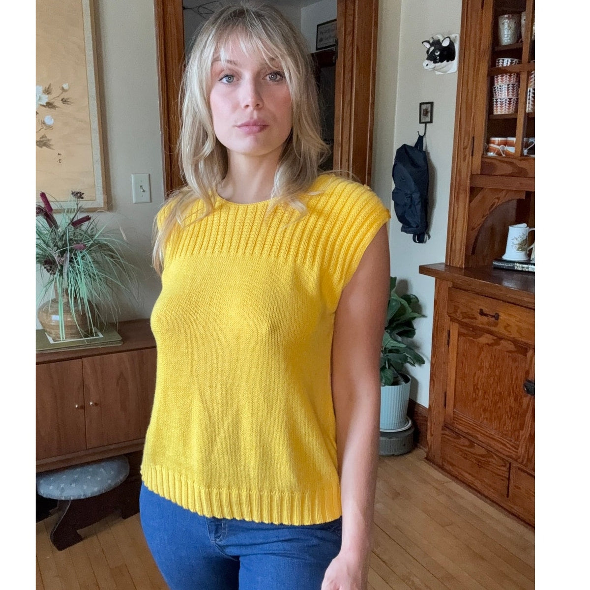 TailorSport Vintage Women’s Knit Sleeveless Sweater Large yellow 80s Cotton