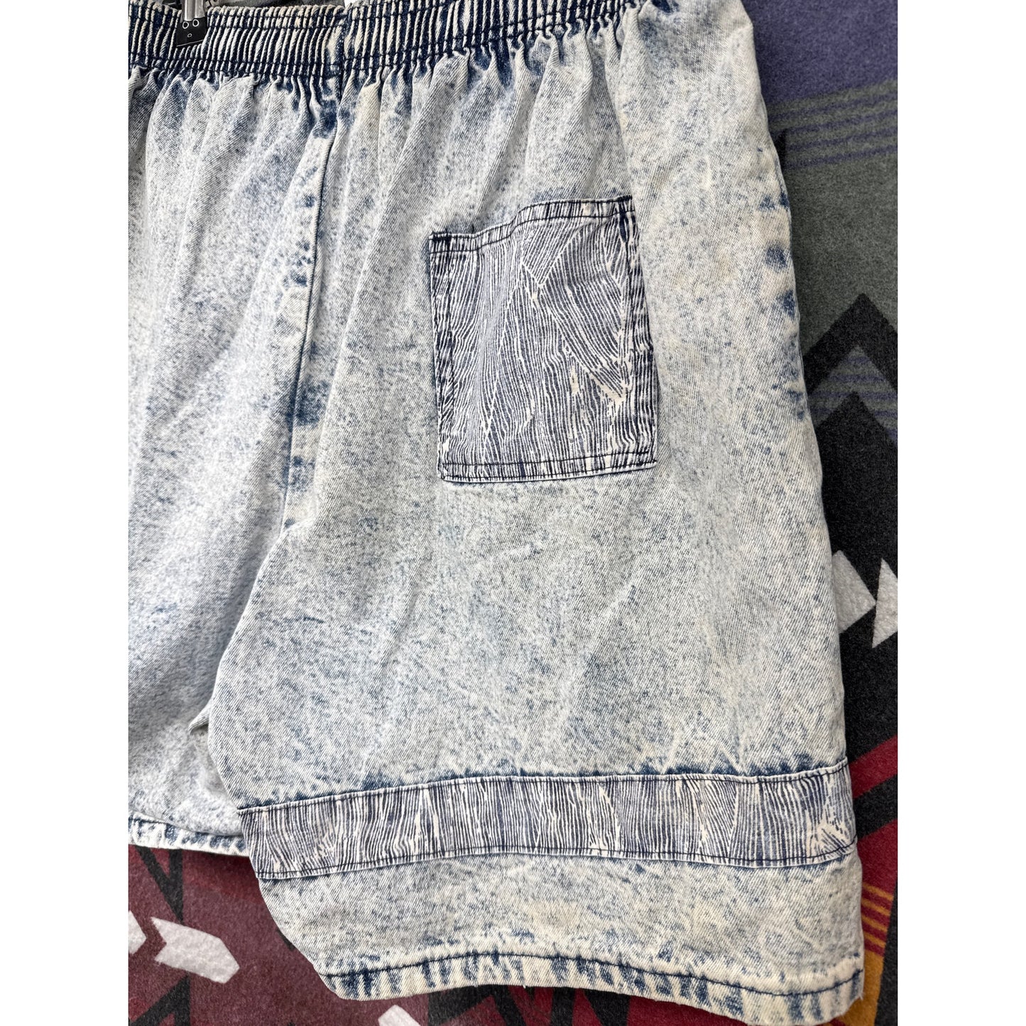 Vintage 80s 90s Unisex Denim Mom Shorts Skater Grunge Stripe Distressed Stretchy