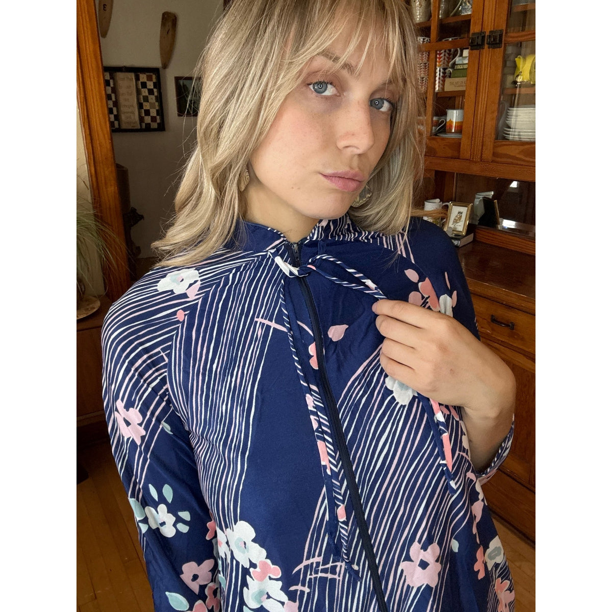 Vintage 60s 70s House Coat Robe Blue Floral Large Retro Boho Cher Dolly Parton