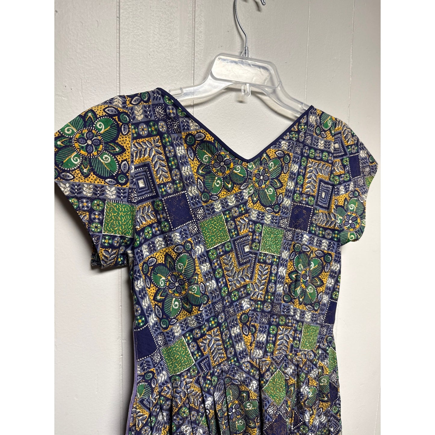 Homemade 50s dress Beautiful Pattern Size Small Summer Church Green Blue Nature