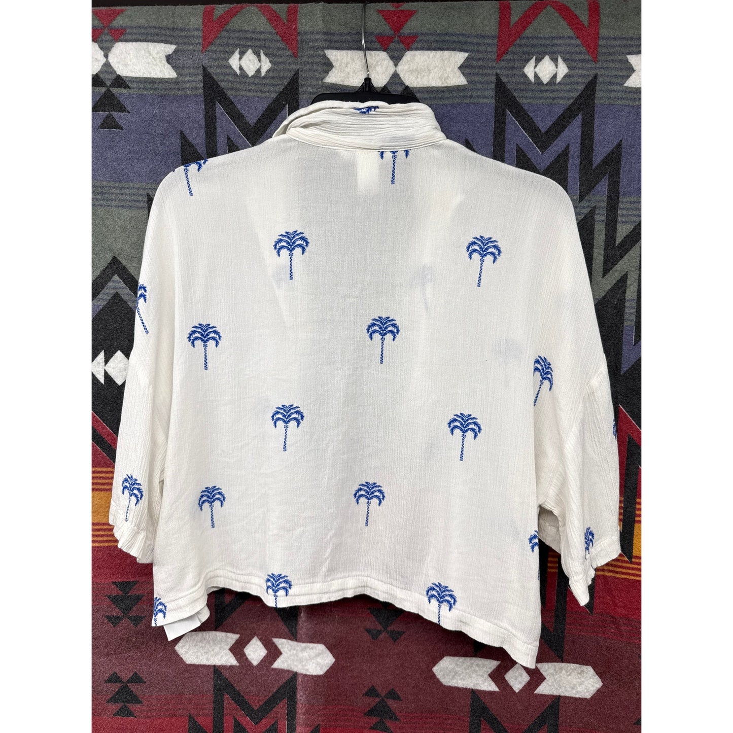H&M Women's Cropped White Summer Palm Beach Carolina XS Button Up Blouse Top