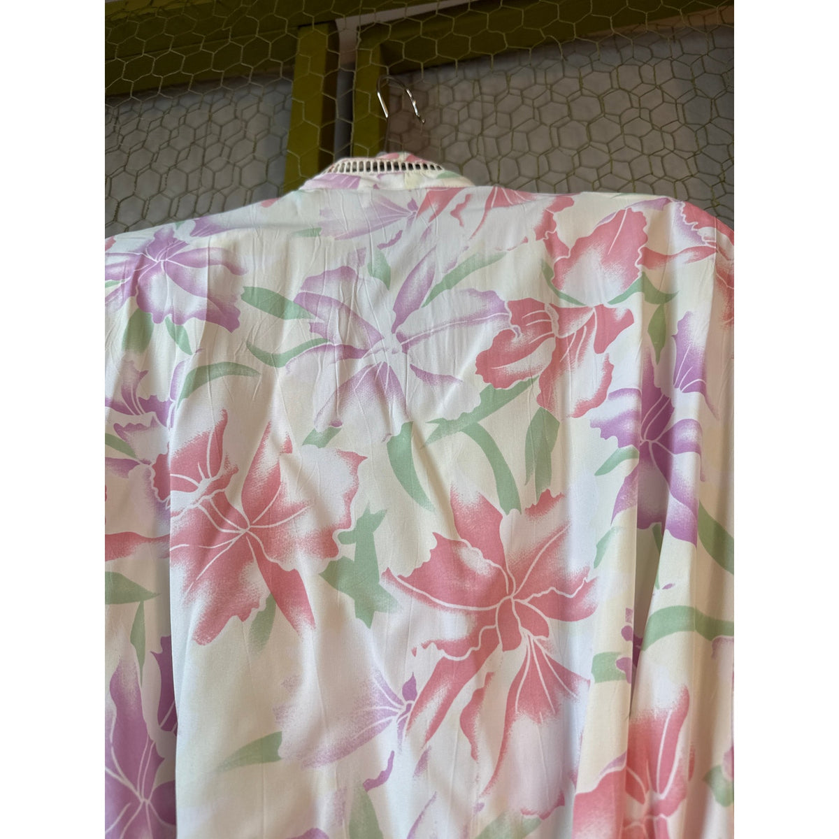 80s Vintage Victoria's Secret Floral Robe Iris Deadstock Large Parton Pastel
