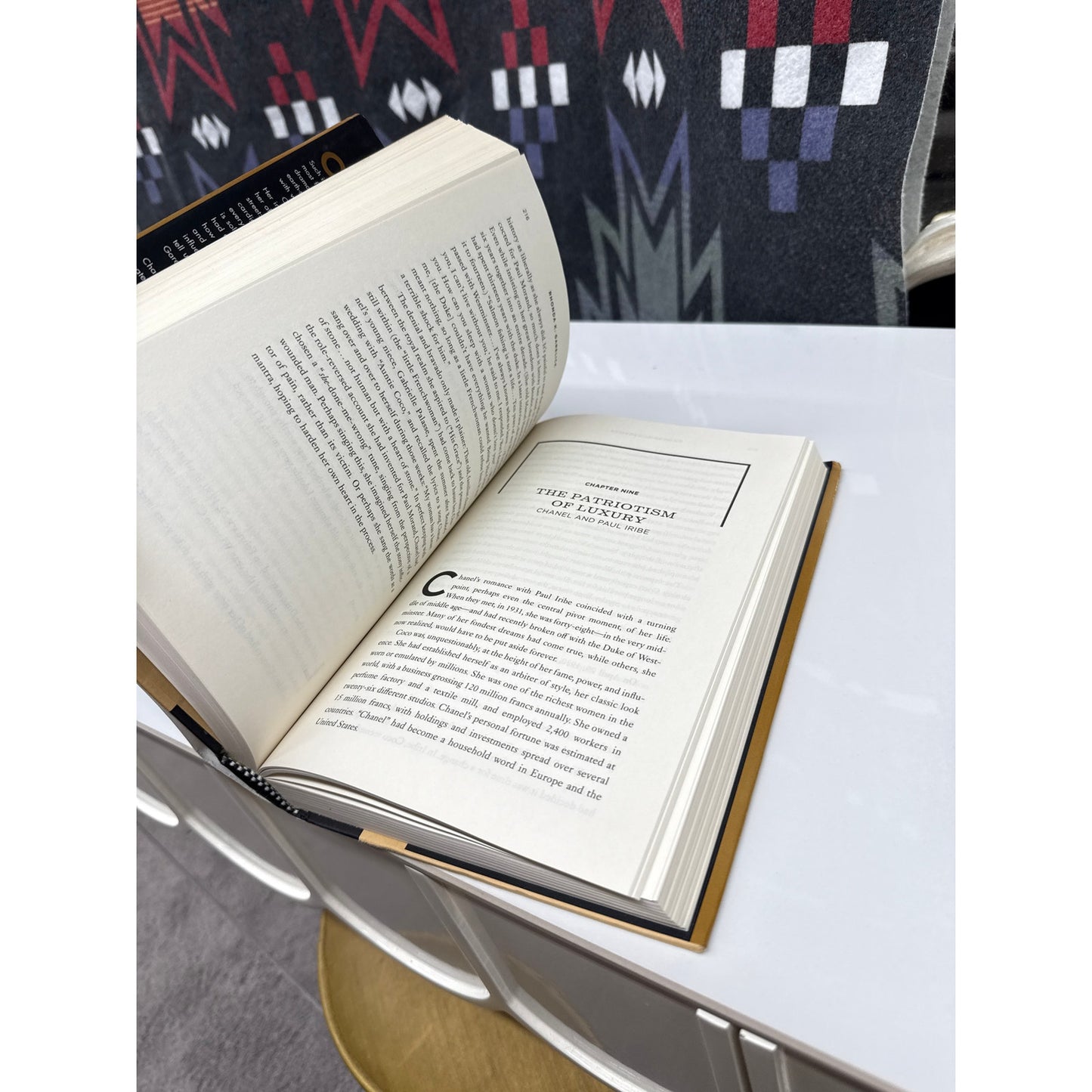 Coco Chanel and the Pulse of History Book Fashion Glamour Vogue Girly