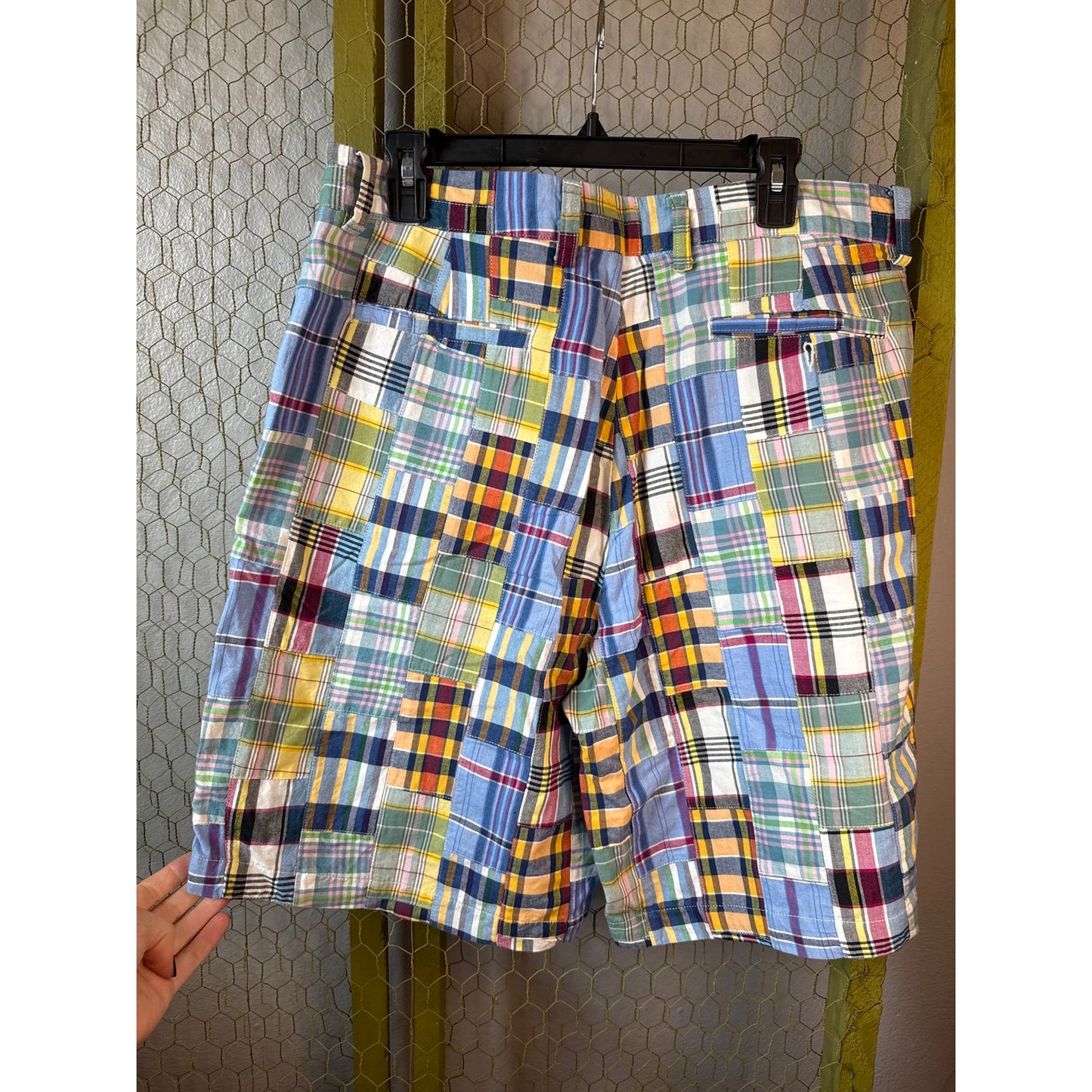 Men’s J.Crew Yacht Shorts Checkerboard Plaid Size 34 100% Cotton Summer Colorful